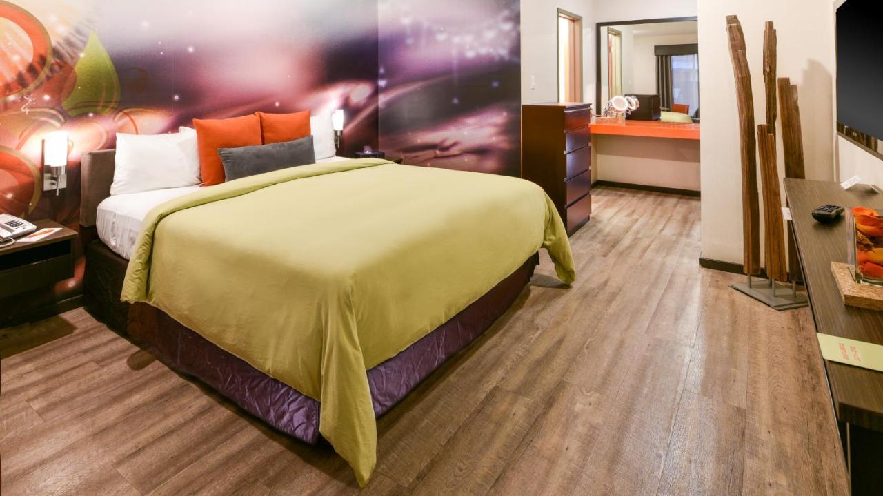 The Tangerine - A Burbank Hotel Eksteriør bilde